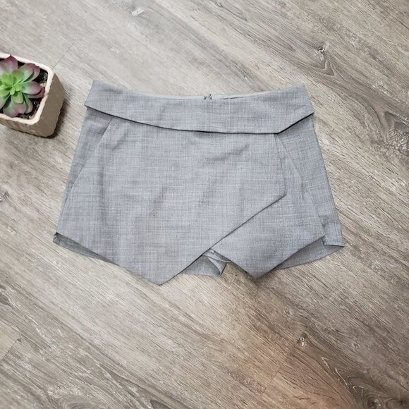 Talula Aritzia Berklee Shorts Grey Wool Blend Sz 2 - Picture 1 of 7
